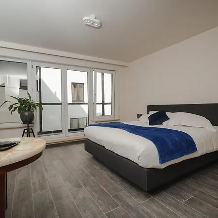 Appartement Yvonne *